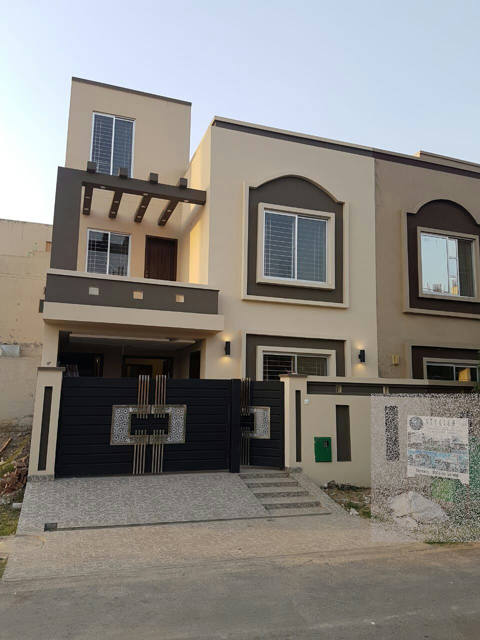 5 marla house in AA block bahria town lahore